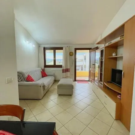 Flat Flumendosa 31 דירה אולביה